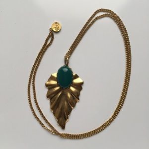 Ela Stone Green Leaf Necklace